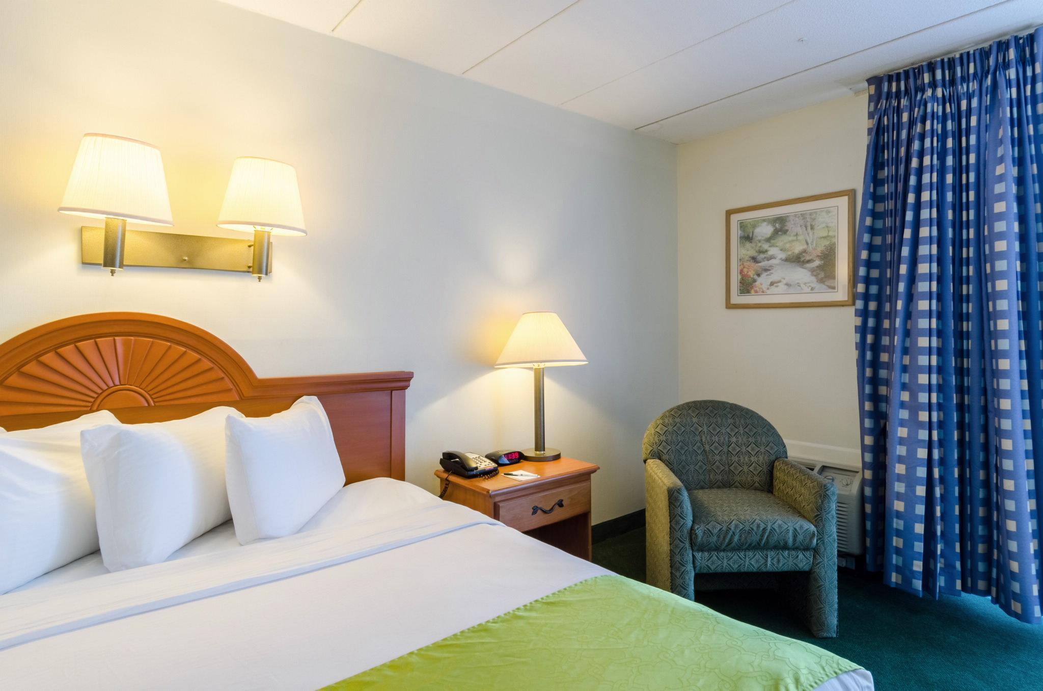 Quality Inn Вэст спрингфильд Экстерьер фото