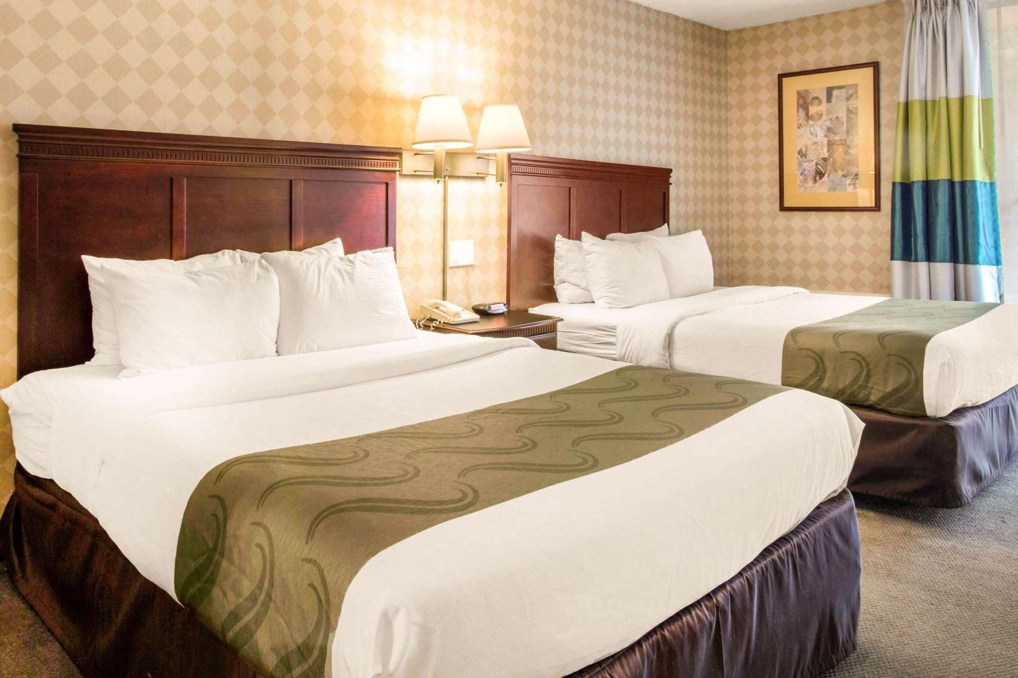 Quality Inn Вэст спрингфильд Экстерьер фото
